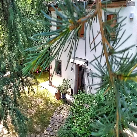 Casa Monte Oliveto モンテグロット・テルメ